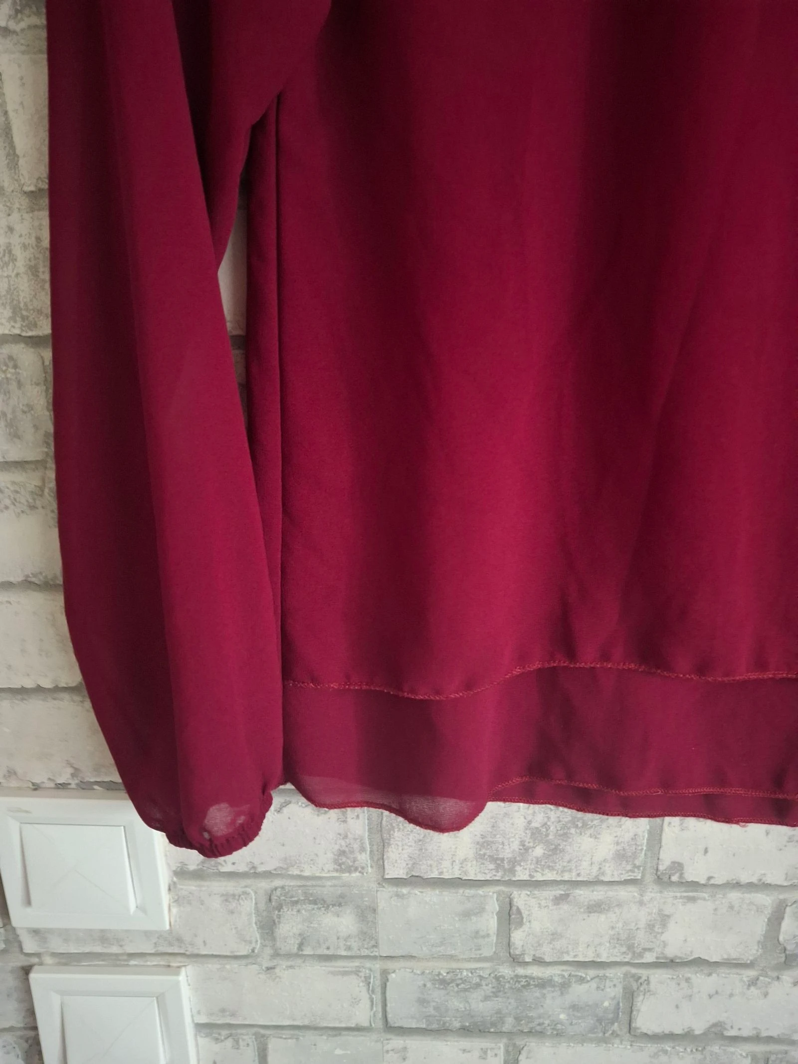 Elegante blusa bordô leve tamanho 12 anos – photo 4